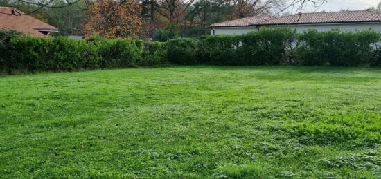 Terrain à bâtir à Le Taillan-Médoc, Nouvelle-Aquitaine