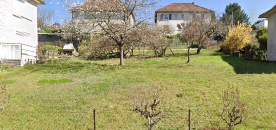 Terrain à bâtir à Brive-la-Gaillarde, Nouvelle-Aquitaine