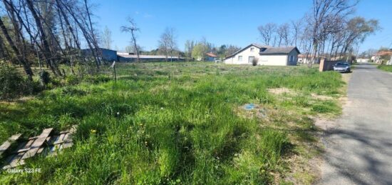 Terrain à bâtir à , Tarn