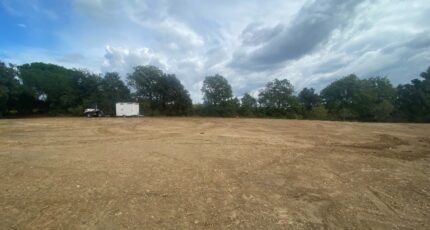 Pierrefeu-du-Var Terrain à bâtir - 2320606-10122annonce320251029O5FMG.jpeg Maisons France Confort