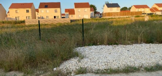 Terrain à bâtir à Cuisy, Île-de-France