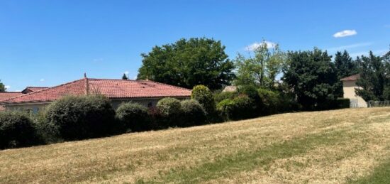 Terrain à bâtir à , Rhône