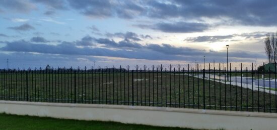 Terrain à bâtir à Les Chapelles-Bourbon, Île-de-France