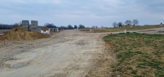 Terrain à bâtir à Saint-Jean-de-Thurigneux, Auvergne-Rhône-Alpes