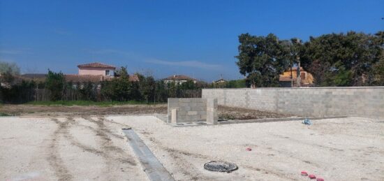 Terrain à bâtir à Châteaurenard, Provence-Alpes-Côte d'Azur