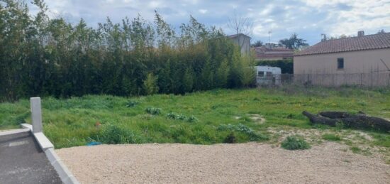 Terrain à bâtir à Mallemort, Provence-Alpes-Côte d'Azur