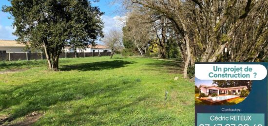 Terrain à bâtir à Saint-Just-Luzac, Nouvelle-Aquitaine