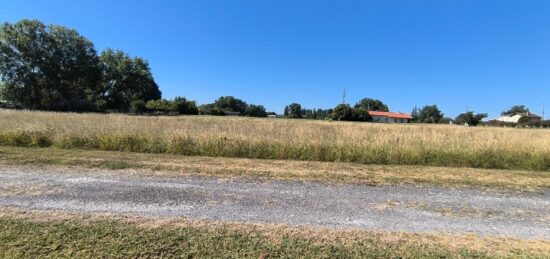 Terrain à bâtir à , Gironde