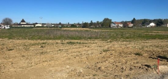 Terrain à bâtir à Gontaud-de-Nogaret, Nouvelle-Aquitaine