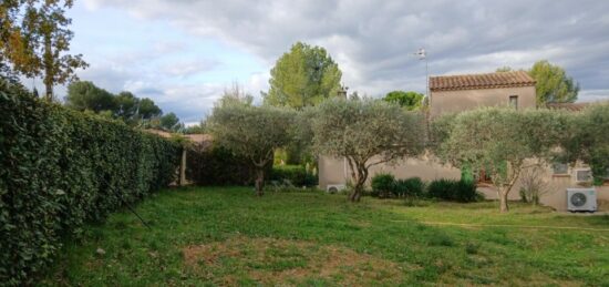 Terrain à bâtir à Cadenet, Provence-Alpes-Côte d'Azur