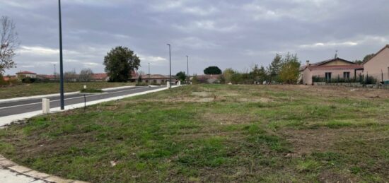 Terrain à bâtir à Montberon, Occitanie