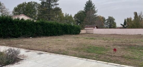 Terrain à bâtir à Labastide-Saint-Sernin, Occitanie