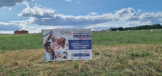 Terrain à bâtir à Montanay, Auvergne-Rhône-Alpes