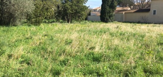 Terrain à bâtir à Salon-de-Provence, Provence-Alpes-Côte d'Azur