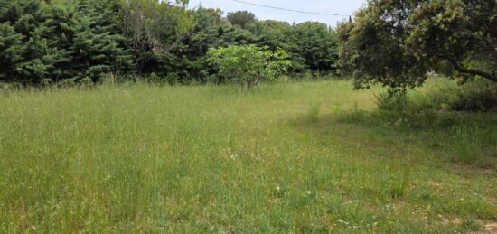 Terrain à bâtir à Cucuron, Provence-Alpes-Côte d'Azur