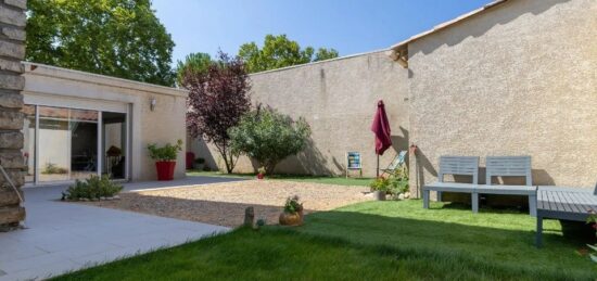 Maison neuve à Saint-André-de-Sangonis, Occitanie