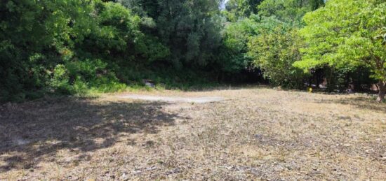 Terrain à bâtir à Cuers, Provence-Alpes-Côte d'Azur