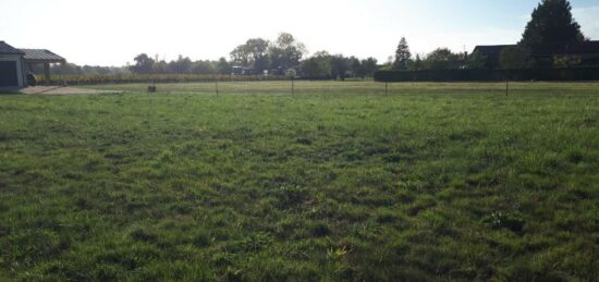 Terrain à bâtir à Brach, Nouvelle-Aquitaine