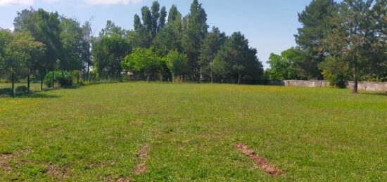 Terrain à bâtir à Boutiers-Saint-Trojan, Nouvelle-Aquitaine