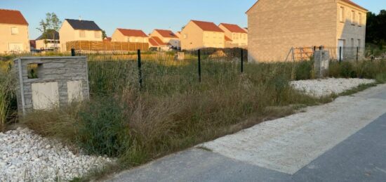 Terrain à bâtir à Dammartin-en-Goële, Île-de-France