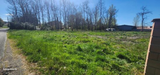 Terrain à bâtir à Lagrave, Occitanie