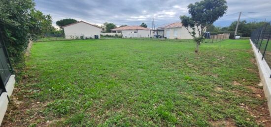 Terrain à bâtir à , Tarn