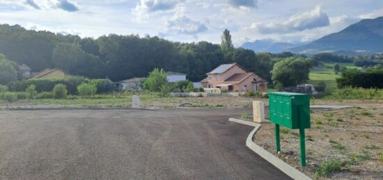 Terrain à bâtir à , Hautes-Alpes