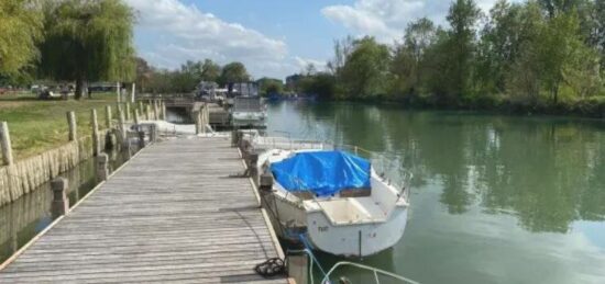 Terrain à bâtir à Chaniers, Nouvelle-Aquitaine