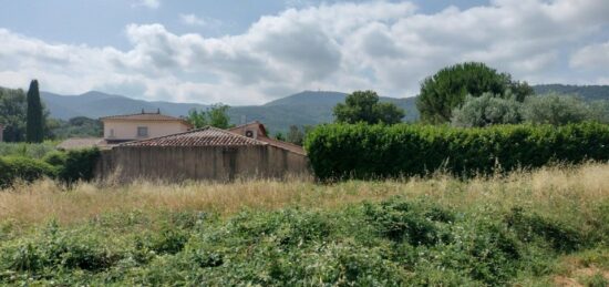 Maison neuve à , Var