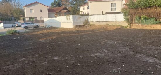 Terrain à bâtir à , Isère