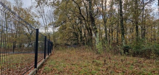 Terrain à bâtir à Saint-Sulpice-et-Cameyrac, Nouvelle-Aquitaine