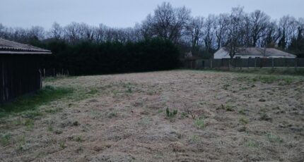 Saint-Genès-de-Lombaud Terrain à bâtir - 2353447-11193annonce120251201a4Q0c.jpeg Maisons France Confort