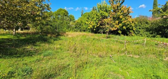 Terrain à bâtir à Aix-en-Provence, Provence-Alpes-Côte d'Azur