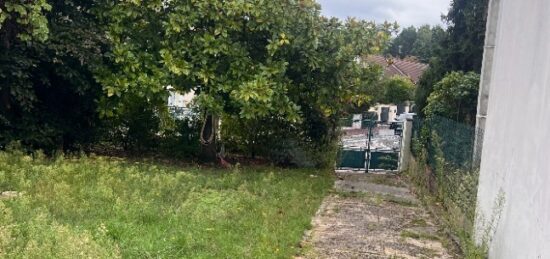 Terrain à bâtir à Rueil-Malmaison, Île-de-France