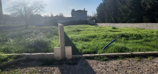Terrain à bâtir à Sorgues, Provence-Alpes-Côte d'Azur