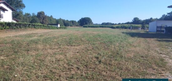 Terrain à bâtir à Sort-en-Chalosse, Nouvelle-Aquitaine
