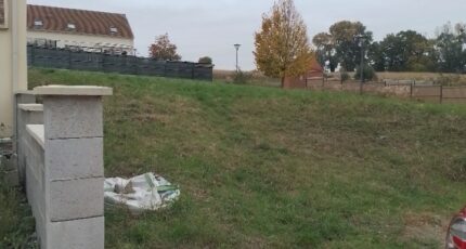 Compiègne Terrain à bâtir - 2361508-11662annonce3202512085EWA3.jpeg Maisons France Confort