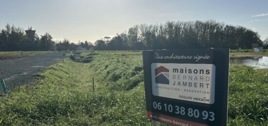 Terrain à bâtir à La Pouëze, Pays de la Loire