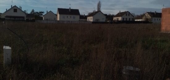 Terrain à bâtir à Senlis, Hauts-de-France