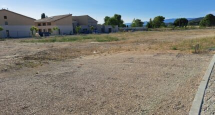 Peyrolles-en-Provence Terrain à bâtir - 2364427-11041annonce520251210MeVCD.jpeg Maisons France Confort