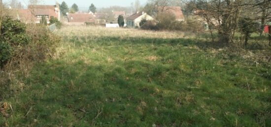 Terrain à bâtir à Clermont, Hauts-de-France