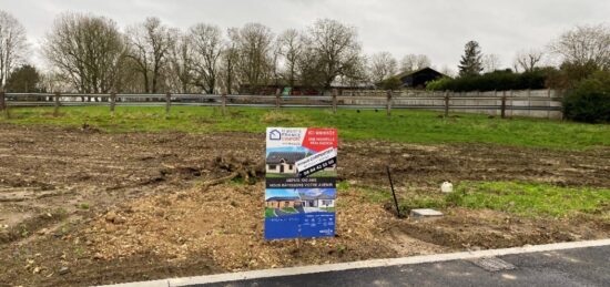 Terrain à bâtir à Écurie, Hauts-de-France