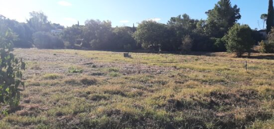 Terrain à bâtir à Bagnols-en-Forêt, Provence-Alpes-Côte d'Azur