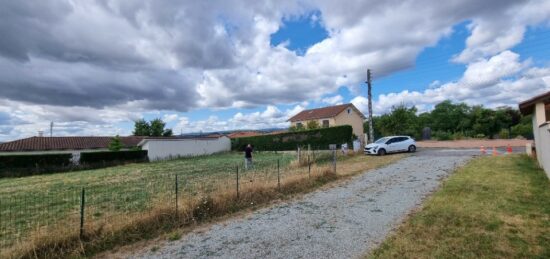 Terrain à bâtir à , Loire