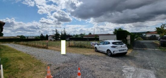 Terrain à bâtir à , Loire