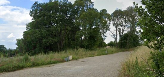 Terrain à bâtir à Prignac-et-Marcamps, Nouvelle-Aquitaine