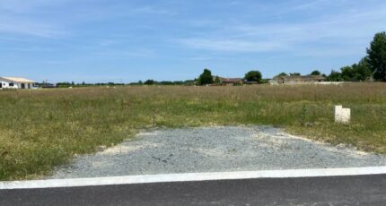 Targon Terrain à bâtir - 2372885-11689annonce120251118vrBGO.jpeg Maisons France Confort