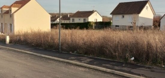 Terrain à bâtir à Ully-Saint-Georges, Hauts-de-France