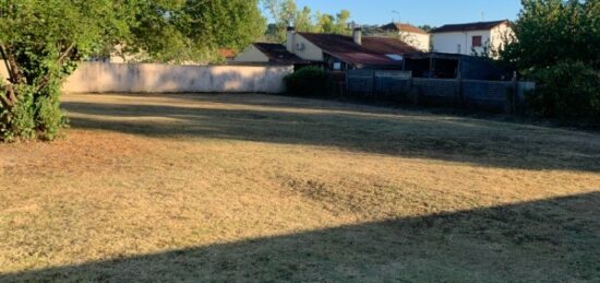 Terrain à bâtir à Bias, Nouvelle-Aquitaine