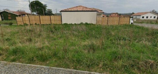 Terrain à bâtir à , Haute-Garonne